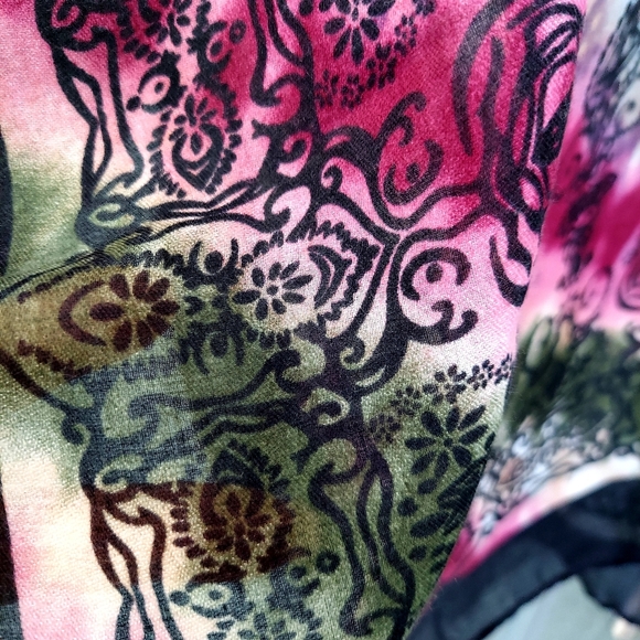 Colorful Kimono - Picture 7 of 17